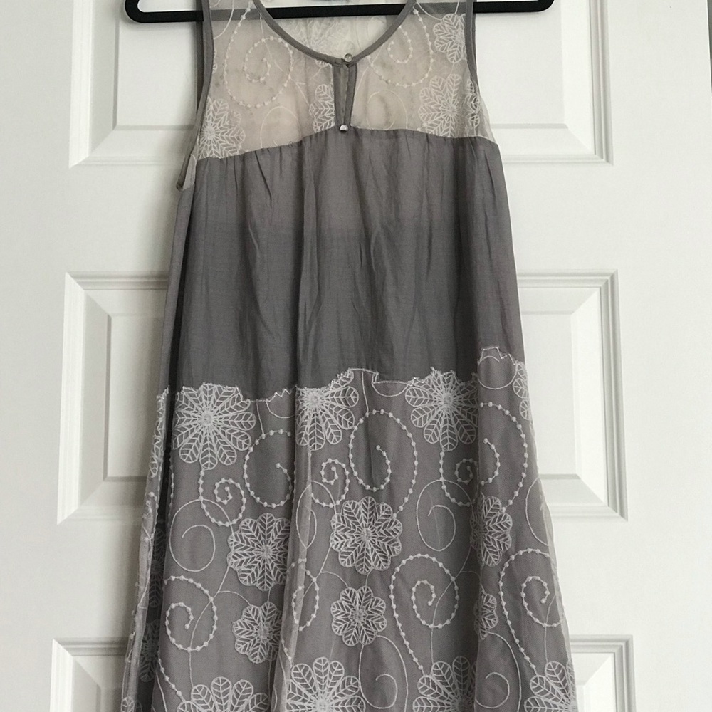 Kimchi Blue (Anthropologie) grey and lace dress
